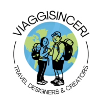 viaggisinceri logo con scritta